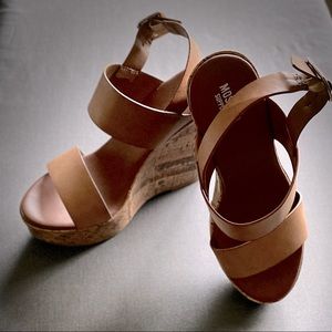 Mossimo Wedge Sandals • size 7 • Worn once • Like new condition